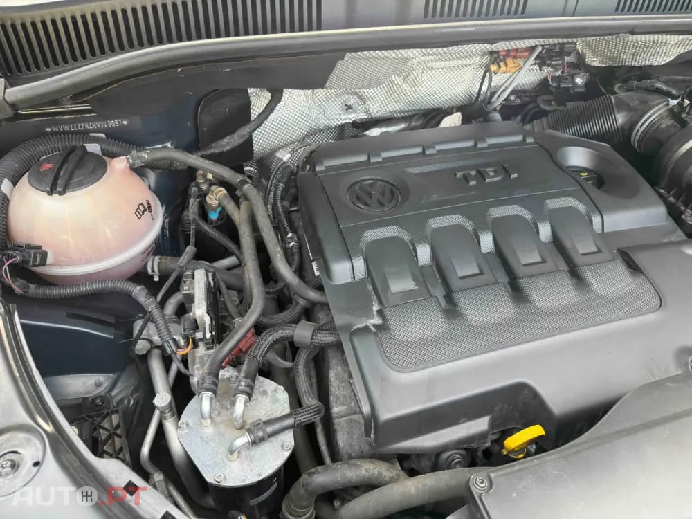Volkswagen Sharan 2.0 TDI Blue Highline