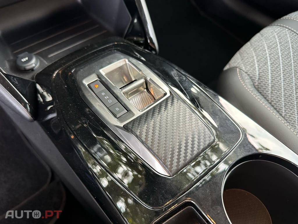 Peugeot E-208 51 kWh Allure
