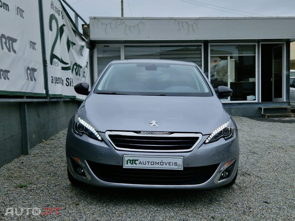 Peugeot 308 1.2 PureTech Allure J18