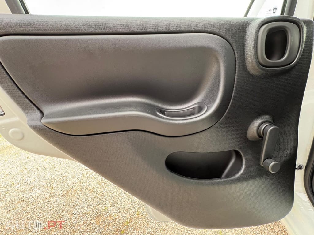 Fiat Panda 1.0 Hybrid Pandina