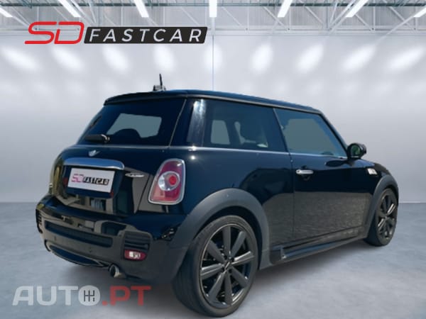 MINI Cooper Pack John Cooper Works