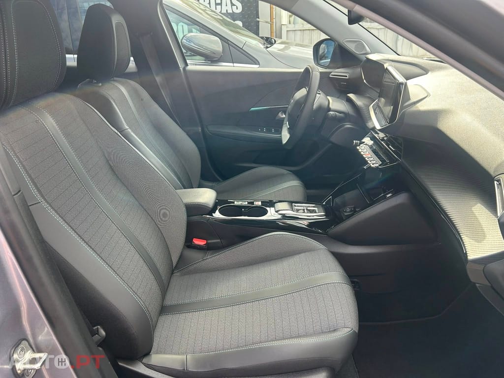 Peugeot E-2008 50 KWh Allure  5D Eletrico