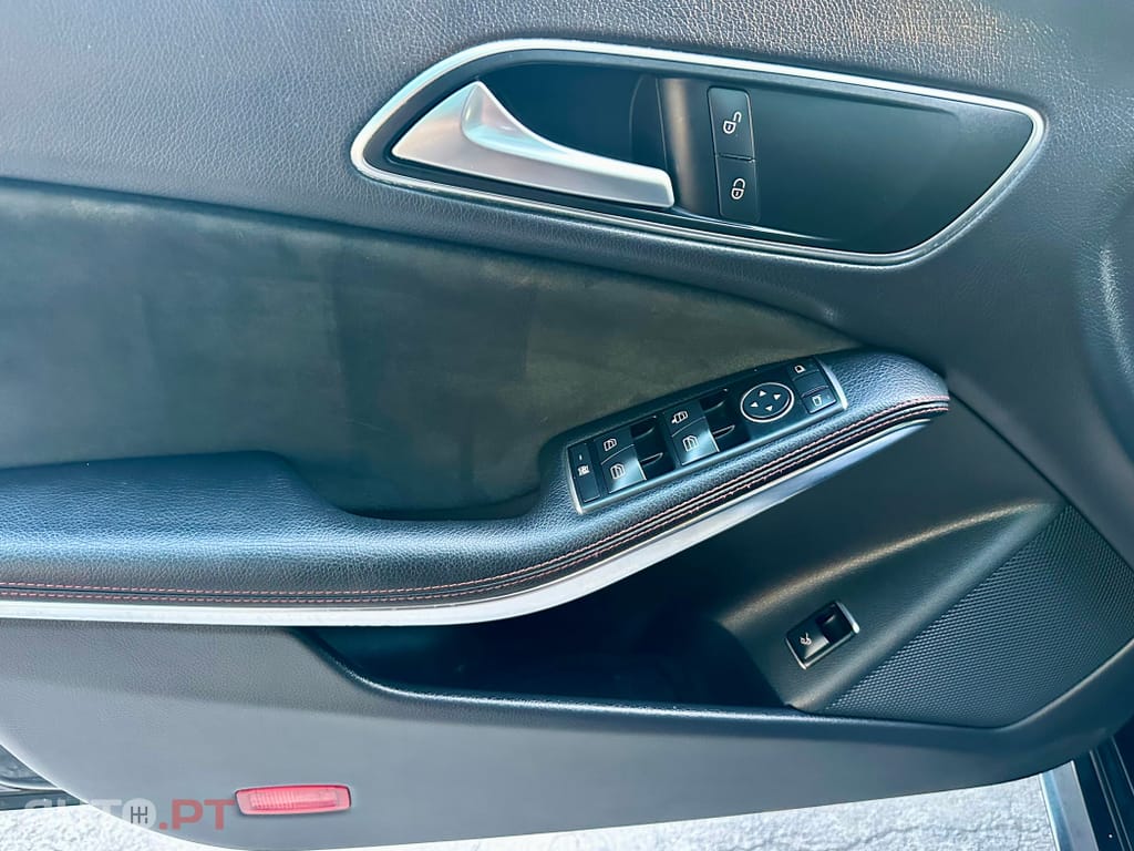 Mercedes-Benz CLA 180 CDi AMG Line