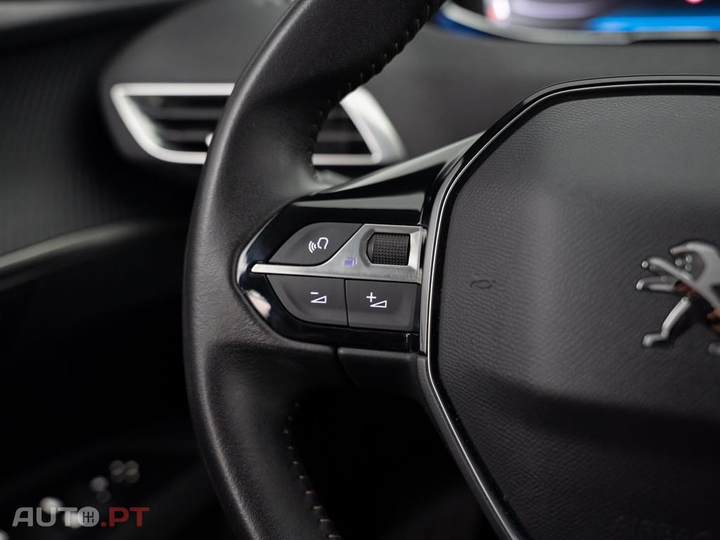 Peugeot 3008 1.5 BlueHDi Active Pack