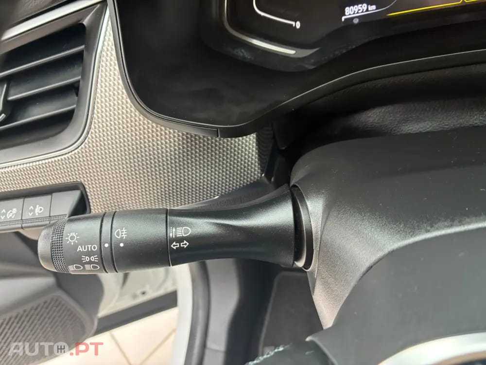 Renault Arkana 1.6 E-Tech Intens
