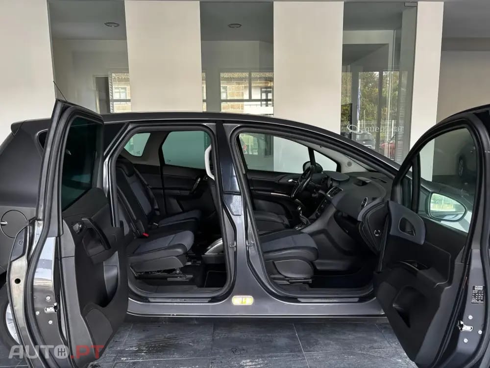 Opel Meriva 1.3 CDTi Design Edition S/S J16