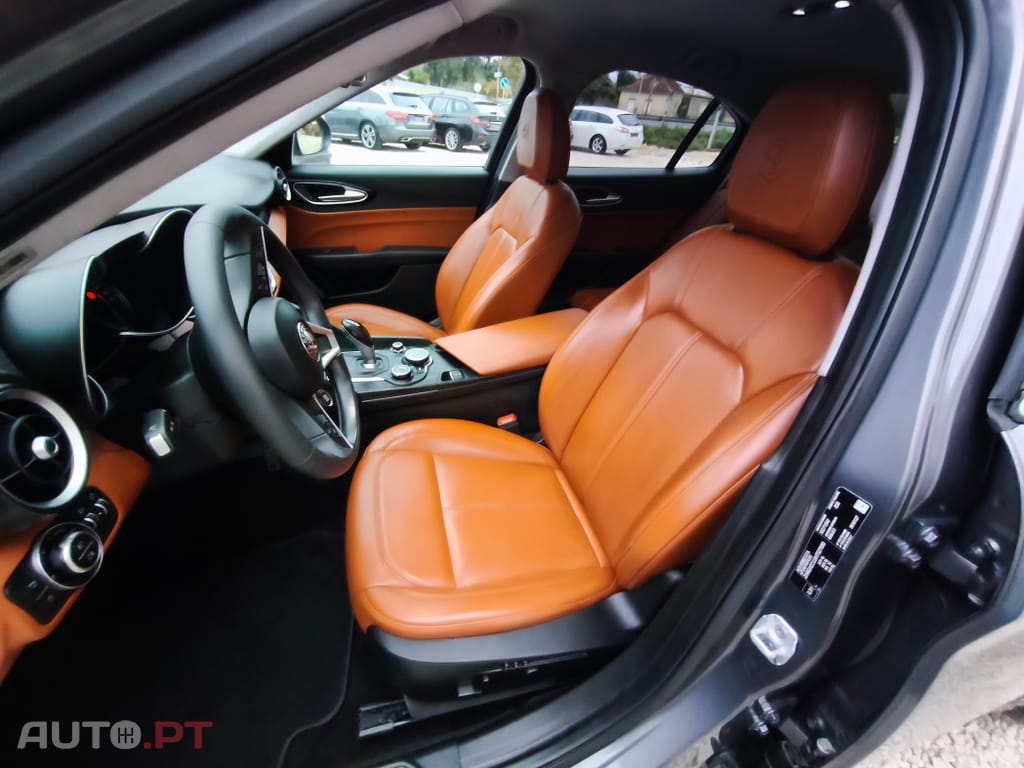 Alfa Romeo Giulia 2.2 D Super AT8