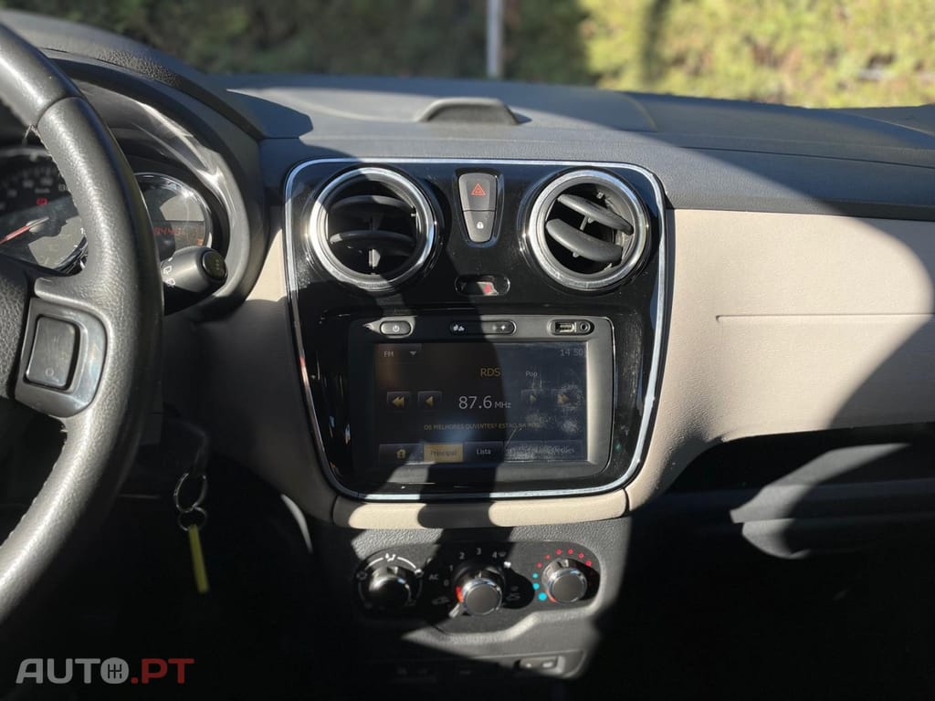 Dacia Lodgy 1.5 dCi Confort 7L