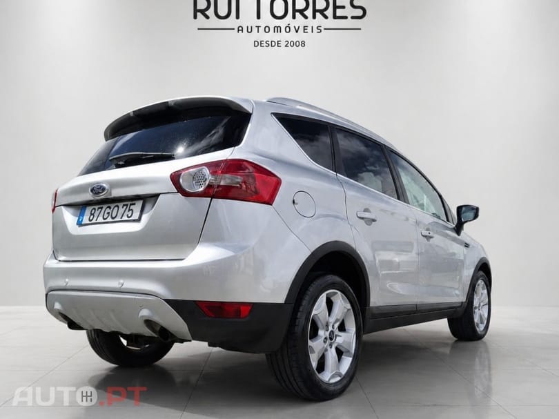 Ford Kuga 2.0 TDCi Titanium