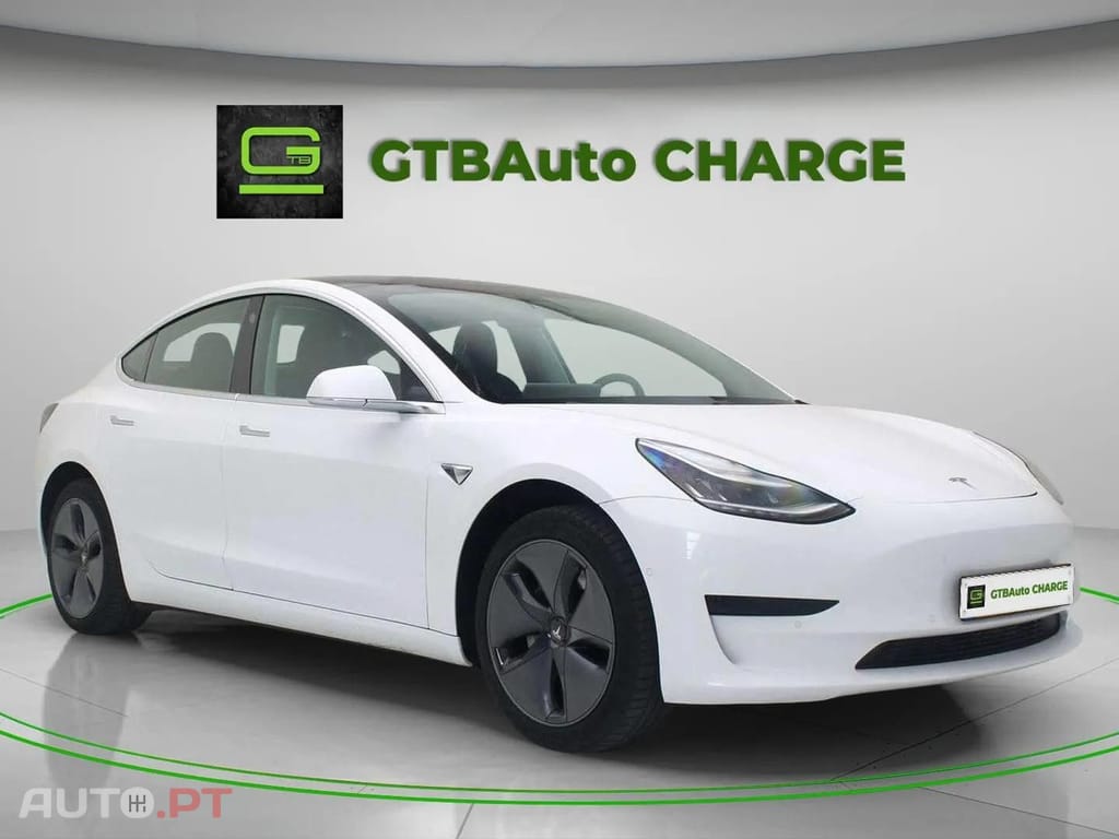 Tesla Model 3 Standard RWD Plus AUTOPILOT