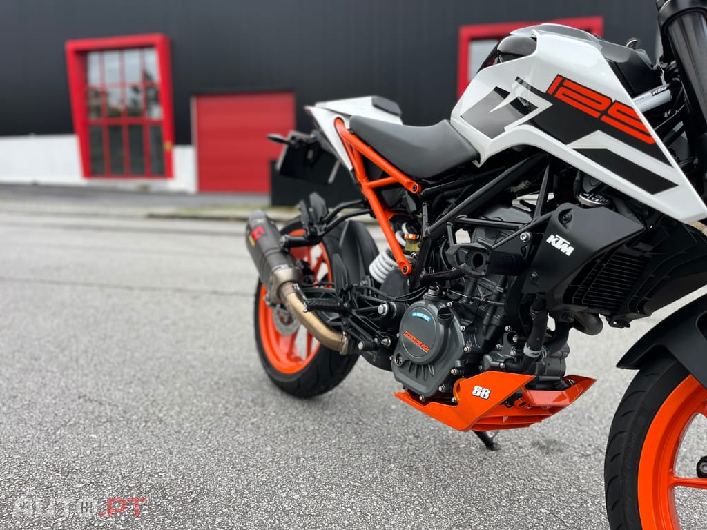 KTM 125 KTM DUKE 125-EDIÇÃO ESPECIAL MIGUEL OLIVEIRA