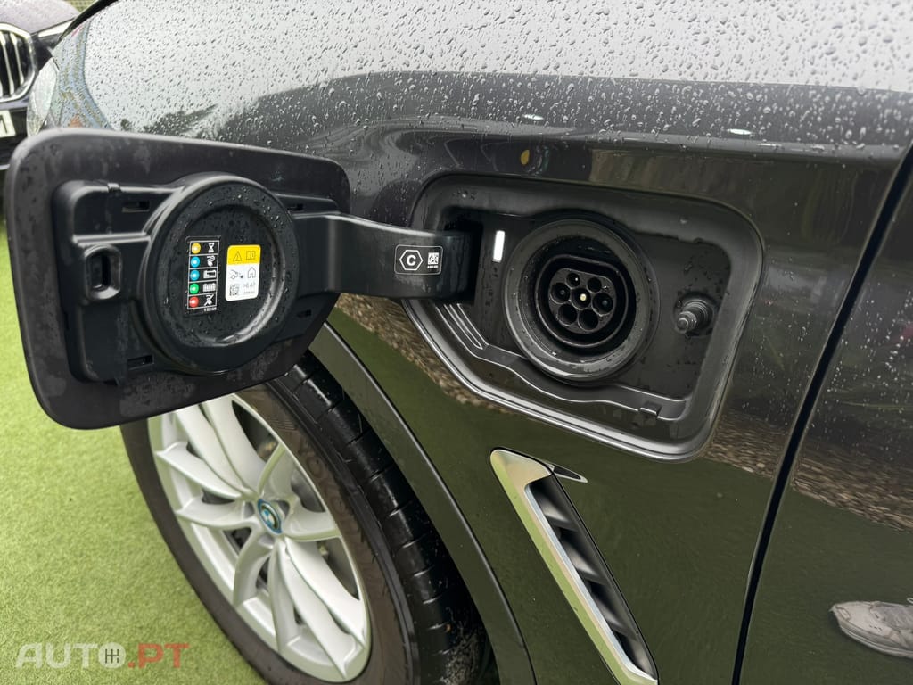 BMW X3 30 e xDrive Advantage
