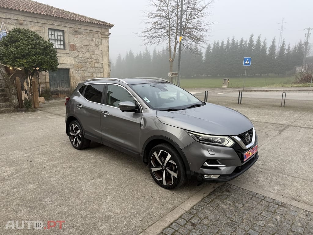 Nissan Qashqai 1.6 Tekna Sport 18