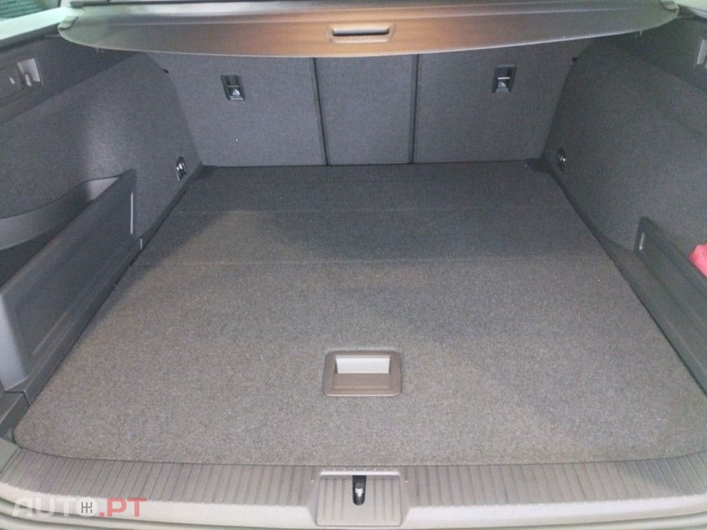 Volkswagen Passat Variant I.V.A DEDUTIVEL GTE 1.4 TSI e-Hybrid DSG  