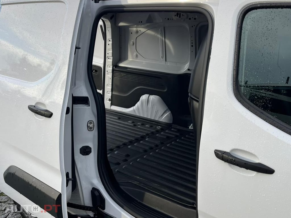Opel Combo L 2  / SEMI NOVA !