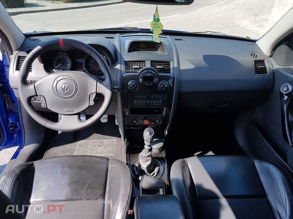 Renault Mégane 2.0 T 16V Sport