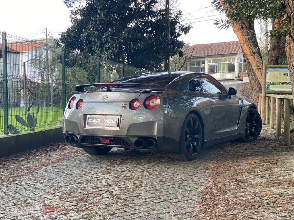 Nissan GT-R 3.8 V6 Premium Edition