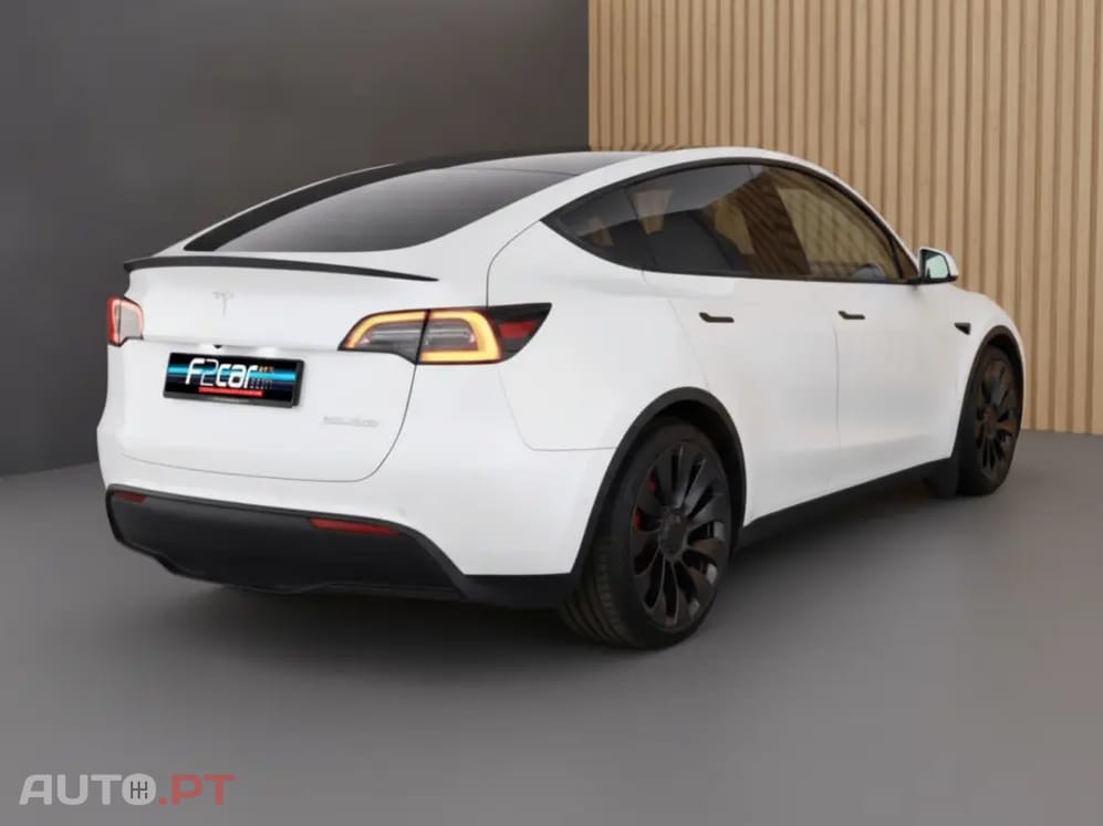 Tesla Model Y Performance Tração Integral