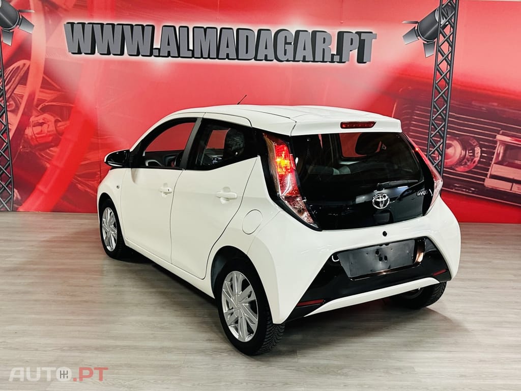 Toyota Aygo X 1.0 Play