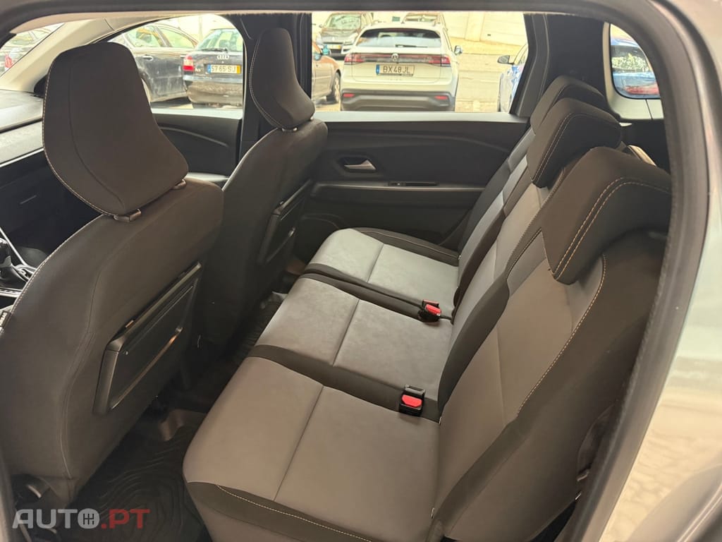 Dacia Jogger 1.6 Hybrid SL Extreme 7L