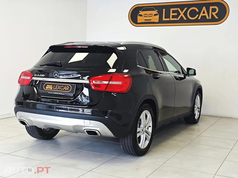 Mercedes-Benz GLA 200 d 4Matic 7G-DCT Urban