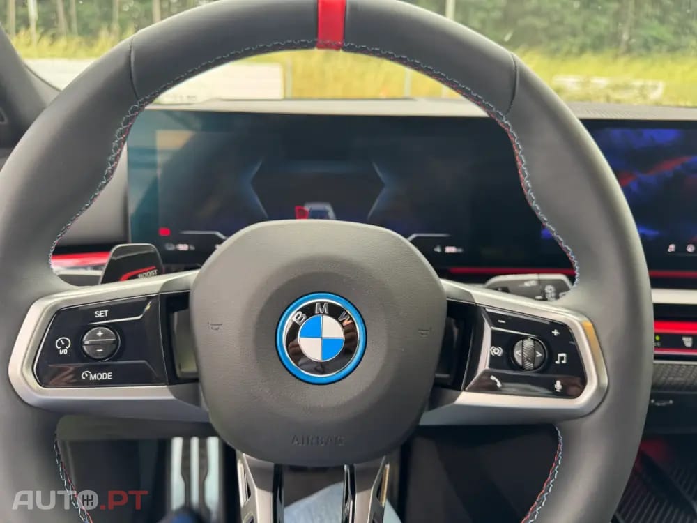 BMW i5 M60