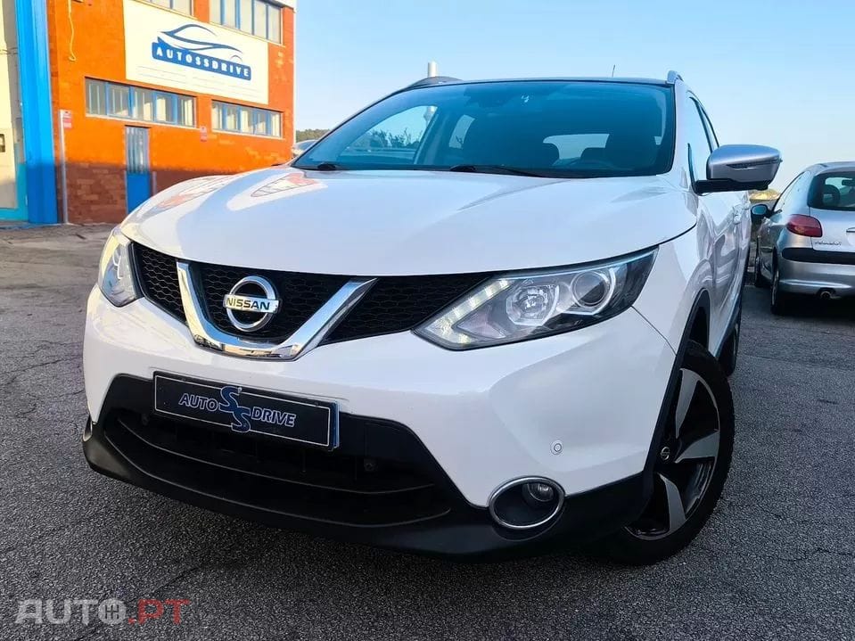 Nissan Qashqai 1.5 dCi Tekna J19