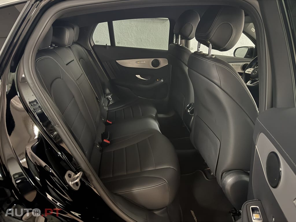 Mercedes-Benz GLC 300 de Coupe AMG 4 Matic