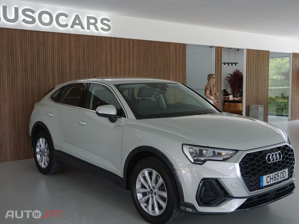 Audi Q3 45 TFSIe S tronic