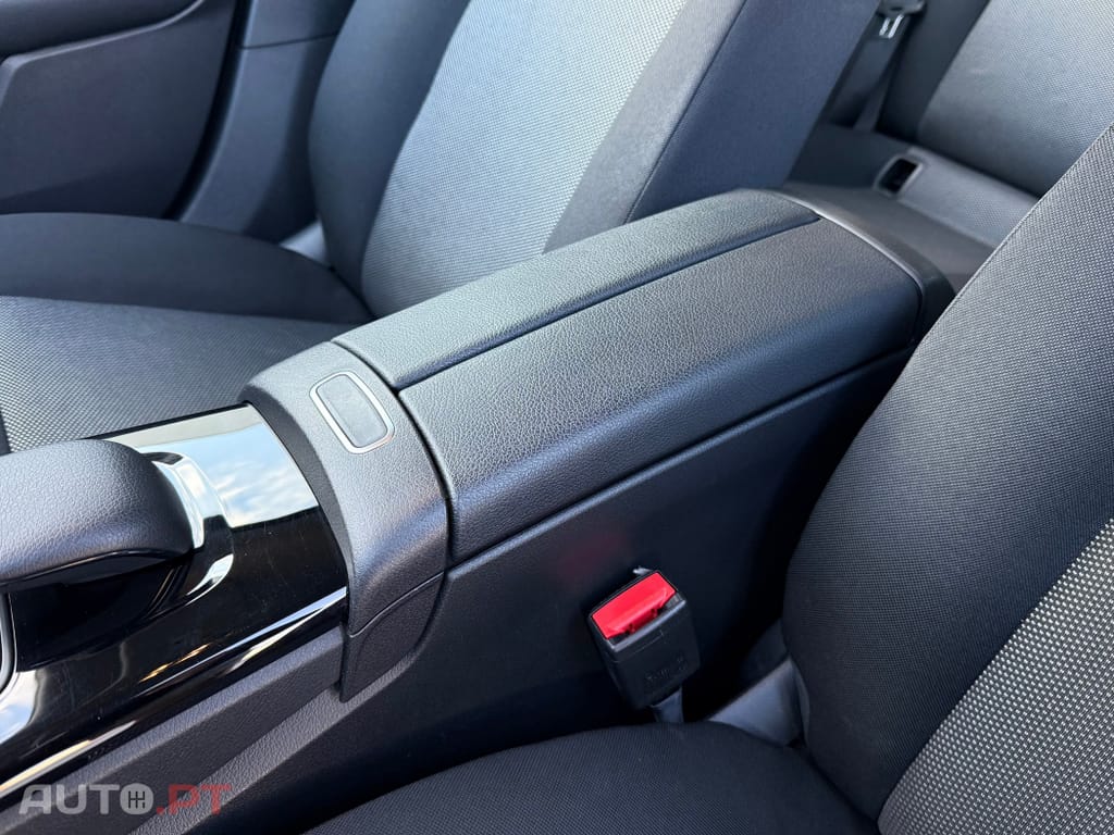 Mercedes-Benz A 180 d 8G-DCT Progressive