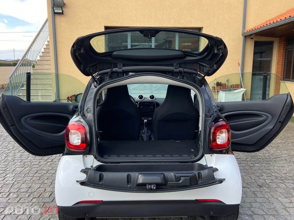 Smart ForTwo 1.0i Coupé
