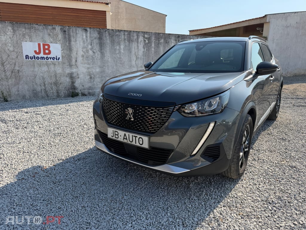 Peugeot 2008 PureTech 100 Allure