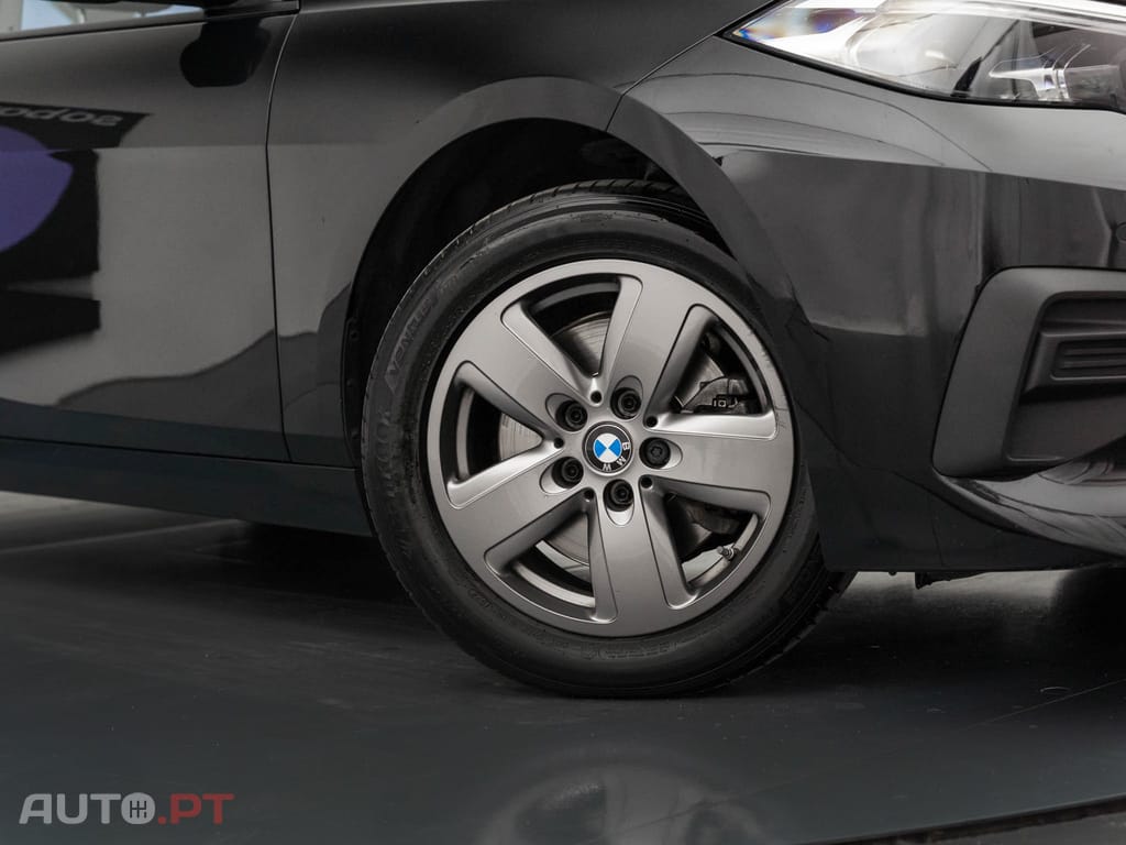 BMW 216 d Advantage