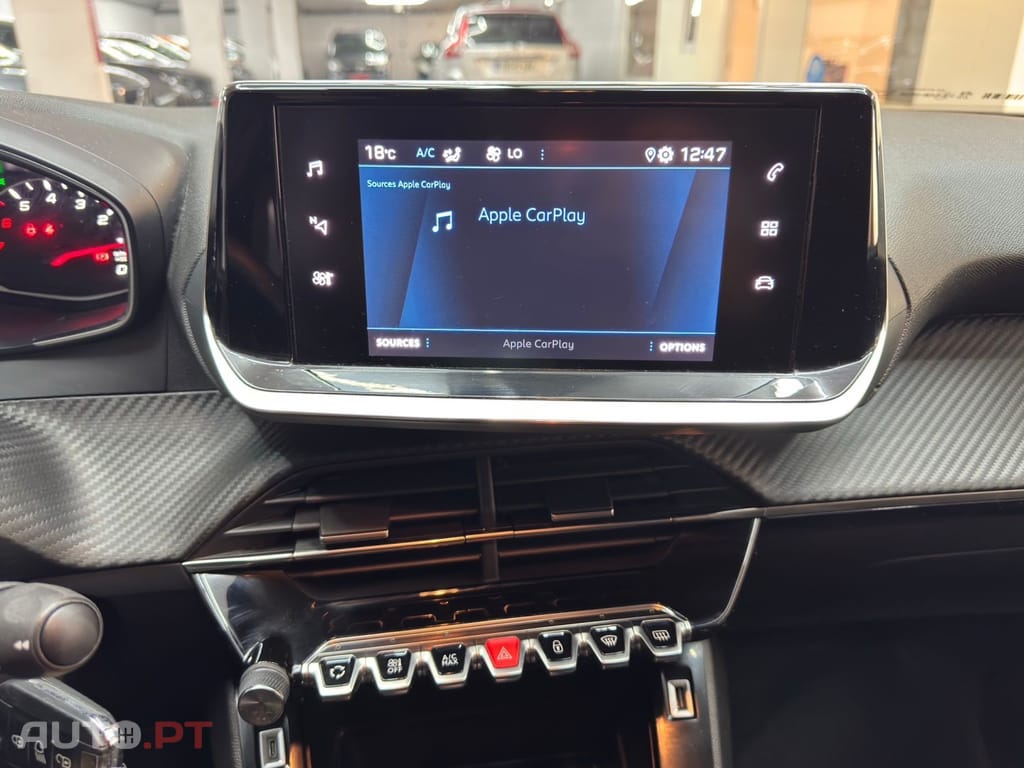 Peugeot 2008 1.2 PureTech Active Pack EAT8
