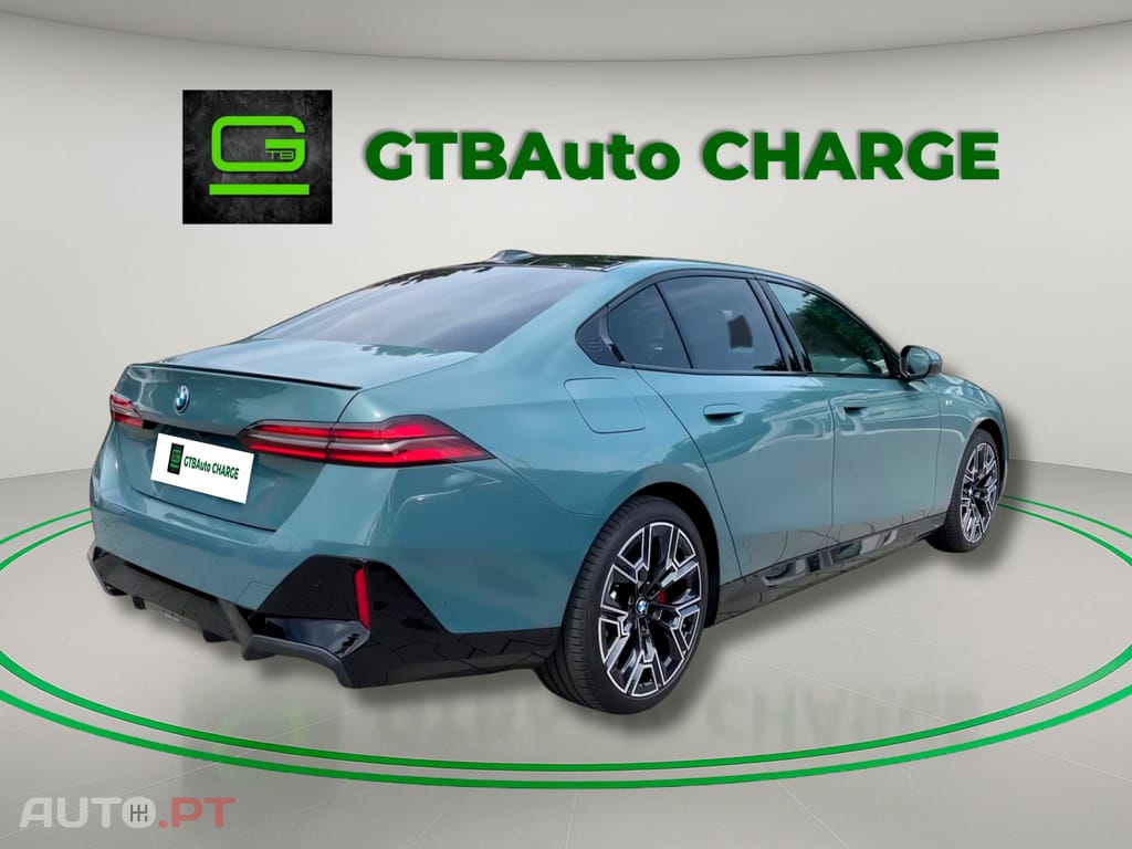 BMW i5 I.V.A DEDUTIVEL eDrive40 G60 M Sport