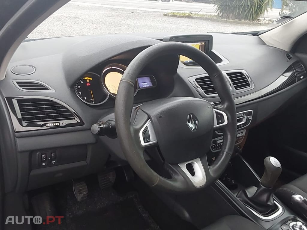 Renault Mégane Coupe 1.5 dCi Dynamique CO2 Champion