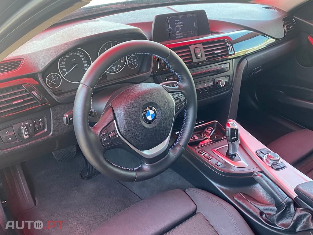 BMW 320 d EfficientDynamics Line Sport Auto