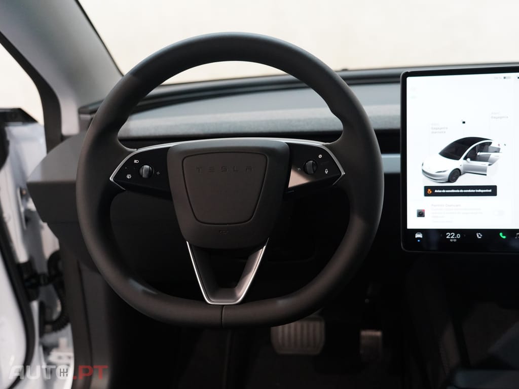 Tesla Model 3 Tração Traseira