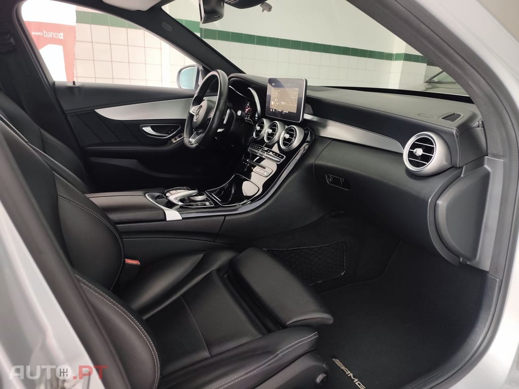 Mercedes-Benz C 250 BlueTEC AMG Line Aut. — fotografia 9