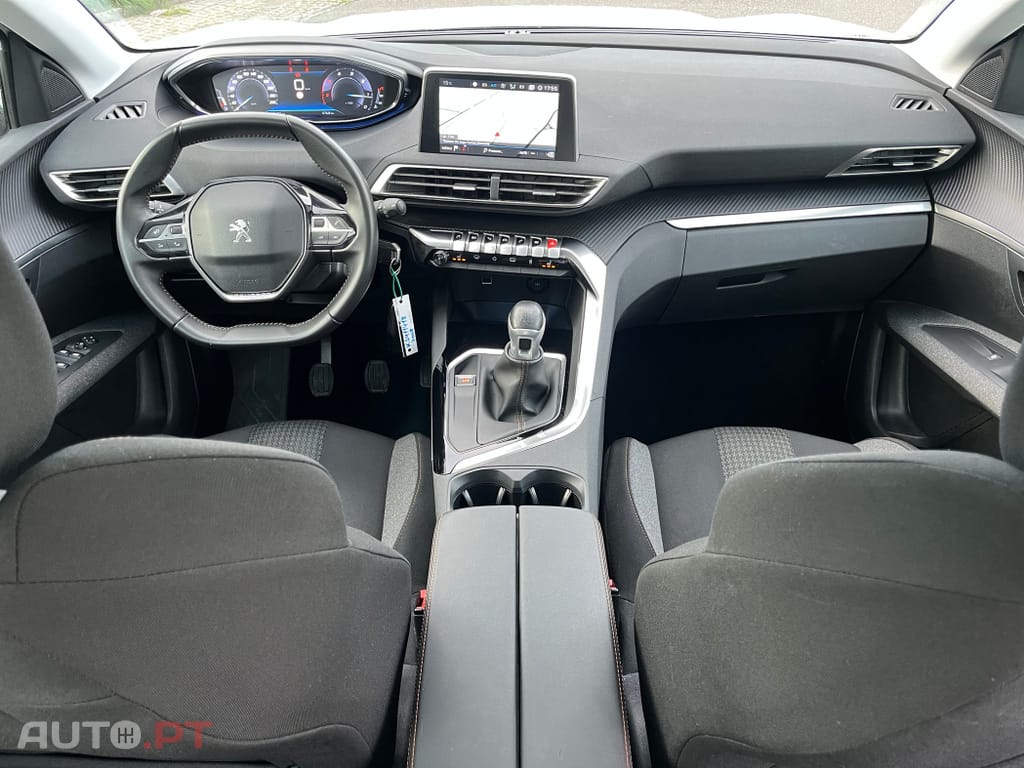 Peugeot 3008 1.5 BlueHDi Allure