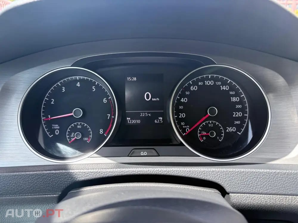 Volkswagen Golf 1.0 TSI Trendline