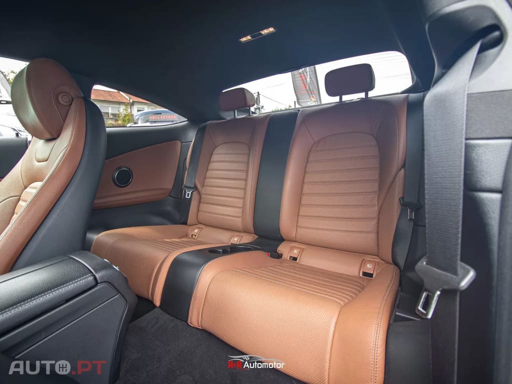Mercedes-Benz C 220 D COUPÉ LUXURY 9G-TRONIC
