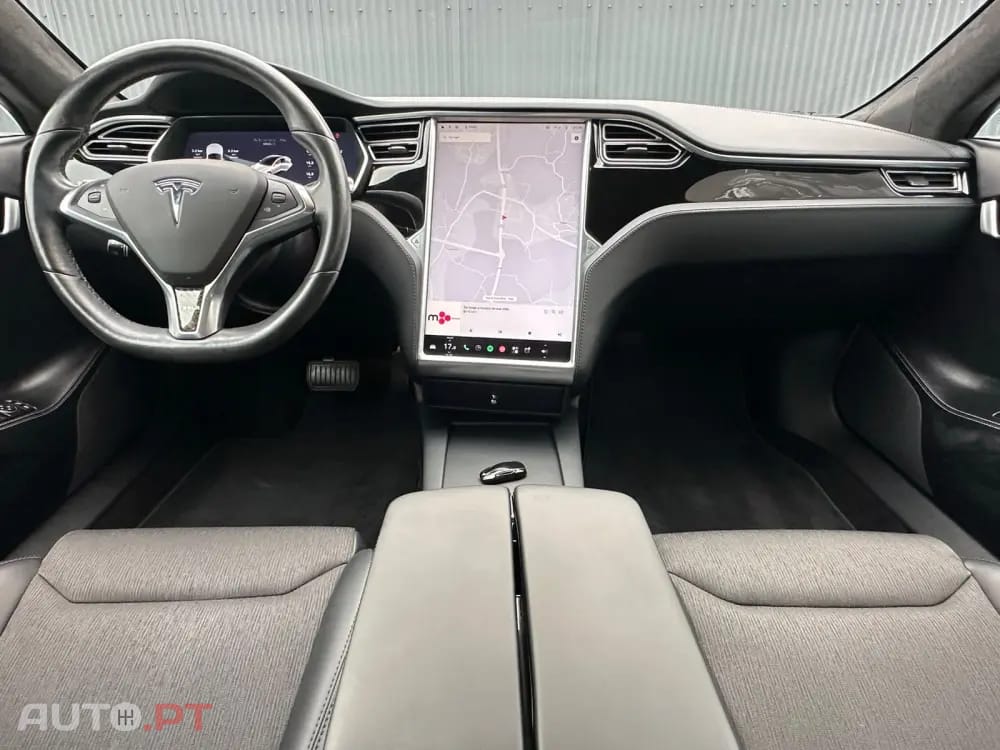 Tesla Model S Performance
