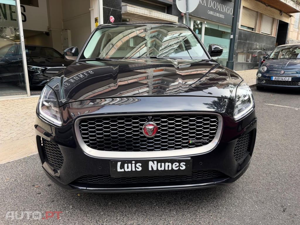 Jaguar E-Pace 2.0 i4 R-Dynamic HSE AWD Aut.