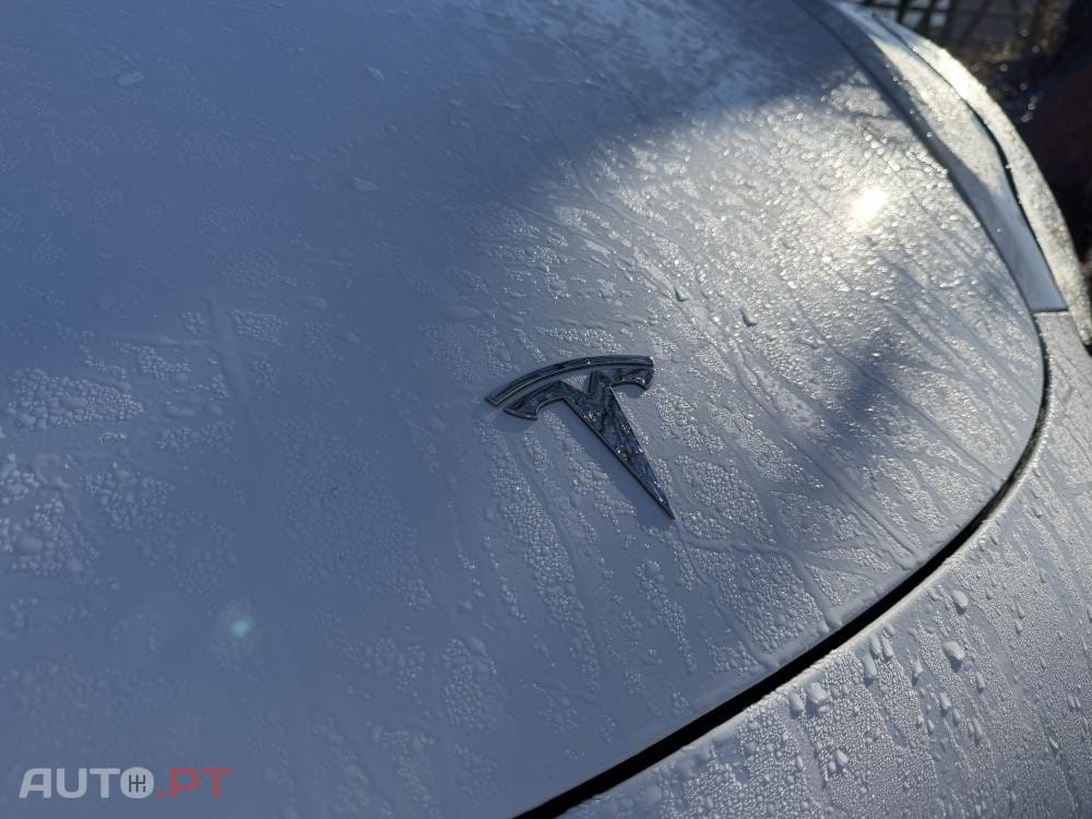 Tesla Model 3 Standard Range Plus RWD