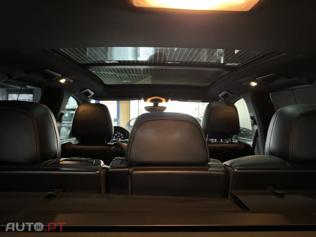 Porsche Cayenne Platinum Edition