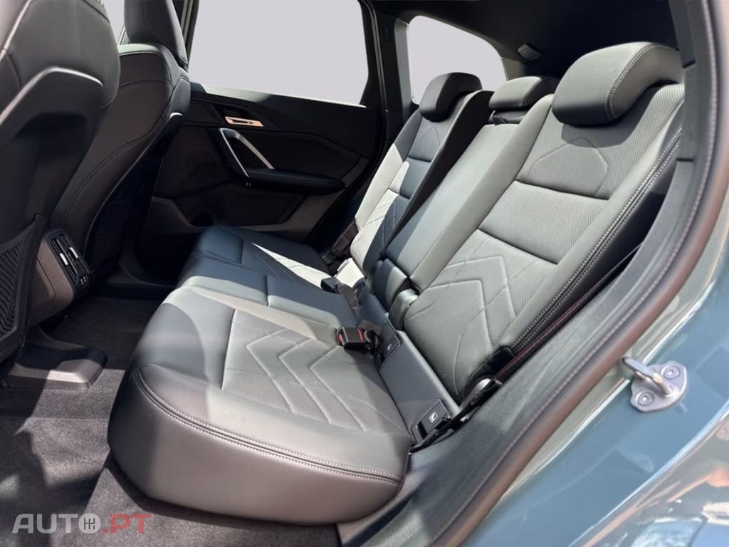 BMW iX1 I.V.A DEDUTÍVEL xDrive30 M-Sport