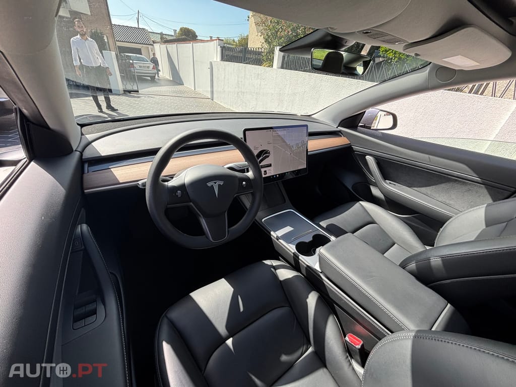 Tesla Model 3 Tração Traseira Premium