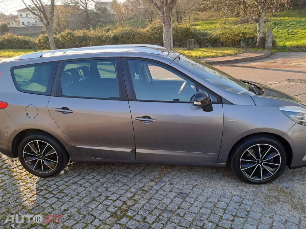 Renault Grand Scénic LIMITED