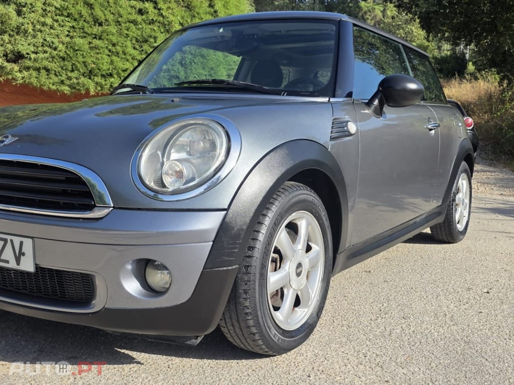 MINI Cooper One 1.4
